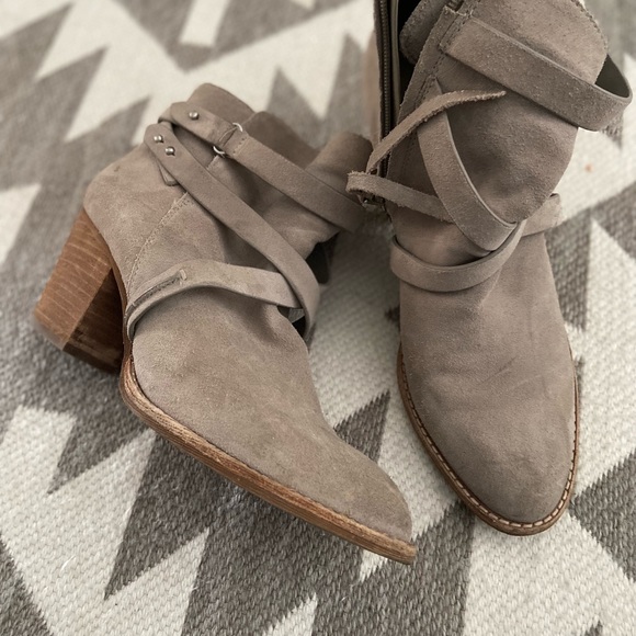 Sam Edelman slouch Booties - Picture 2 of 7